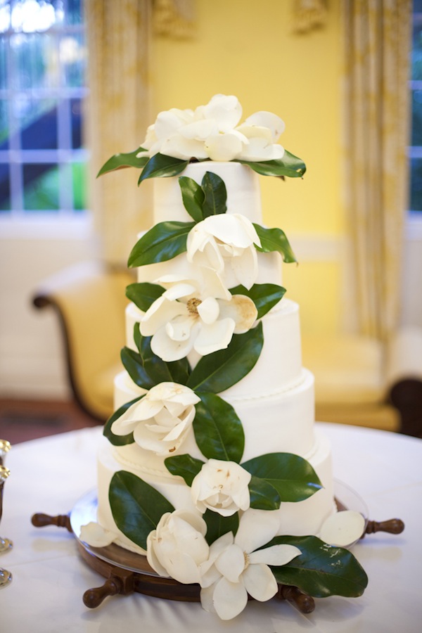 magnolia-cake - iampoppy Designs